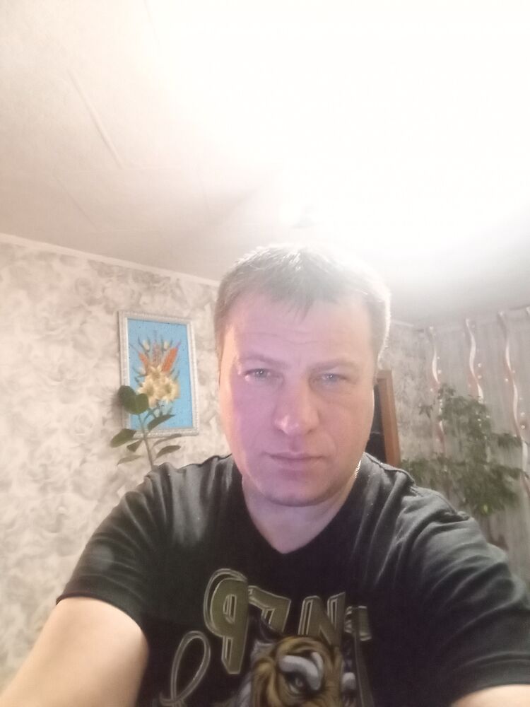  42282232  , 44 ,    