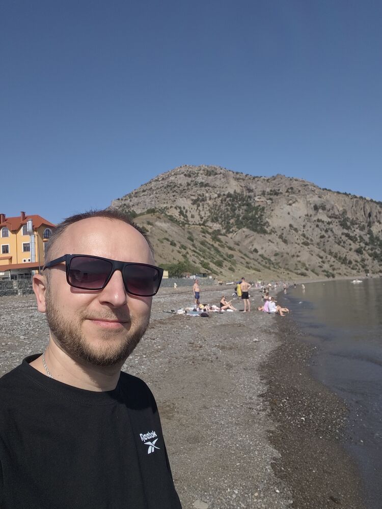  ,   Alexander, 39 ,     , c 