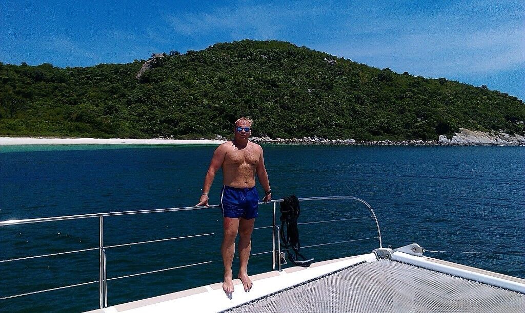  ,   OLEG, 45 ,   