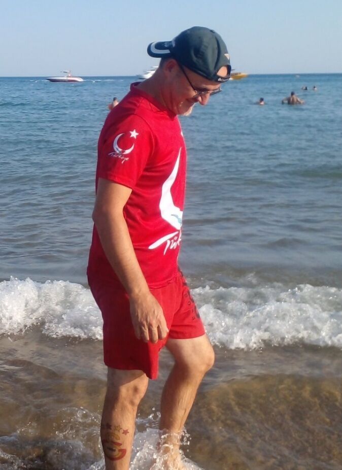  ,   Alex, 43 ,   ,   , c , 