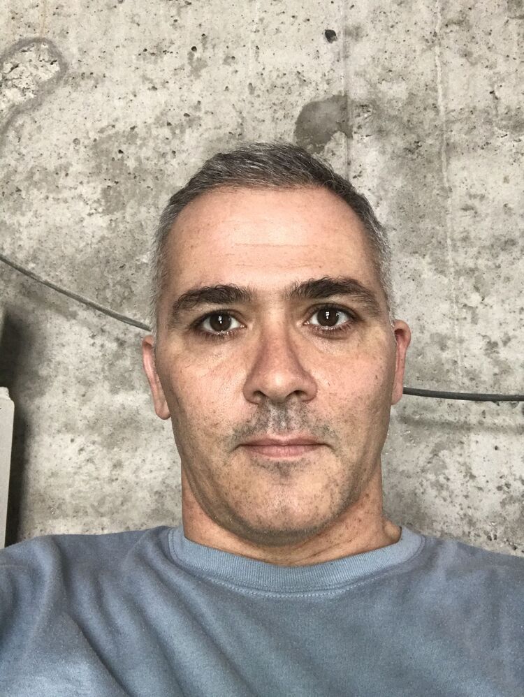  32339132  , 44 ,    