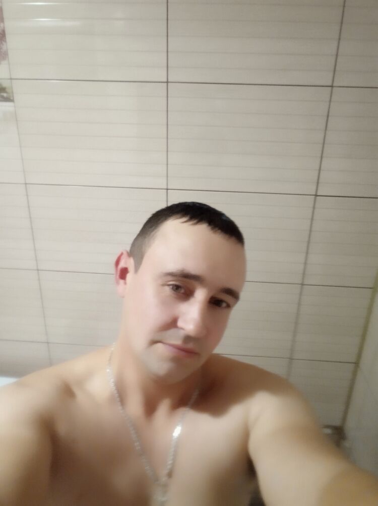  48131762  , 33 ,    