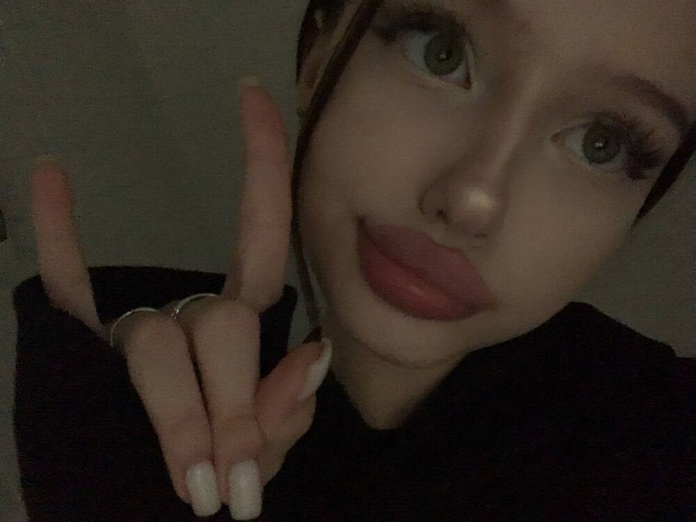  43821232  , 19 ,    