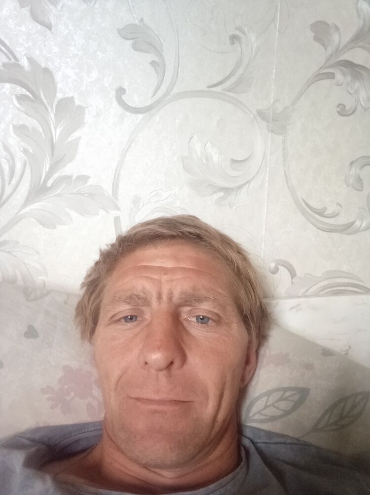  35917852  , 44 ,    