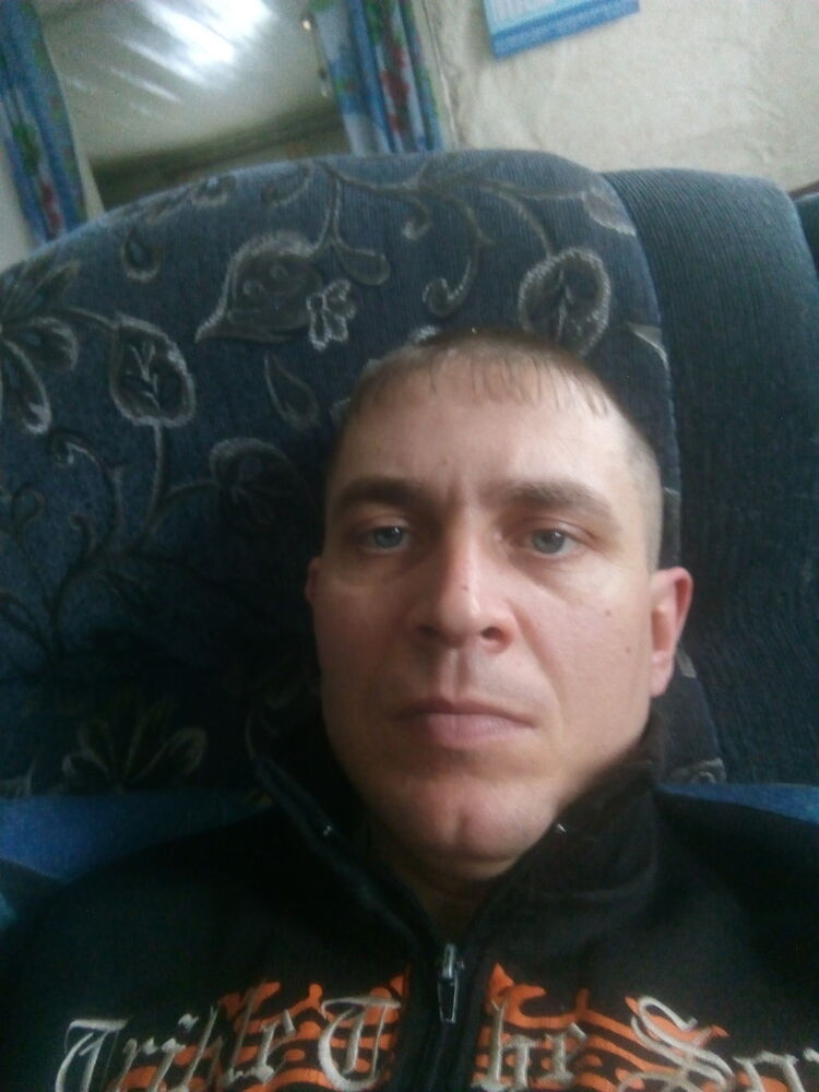  15409782  Alexe, 37 ,    