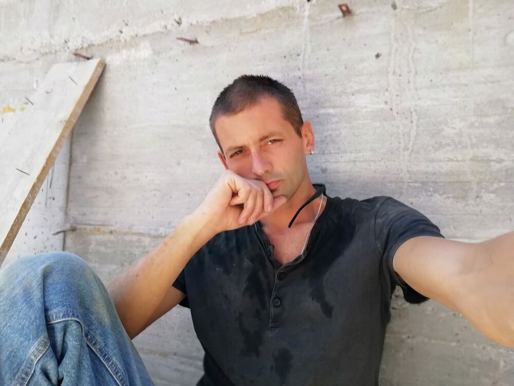  ,   Alex, 33 ,   ,   , c 