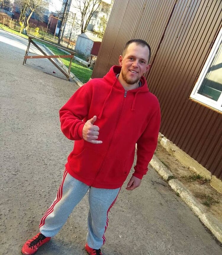  21559982  , 33 ,    