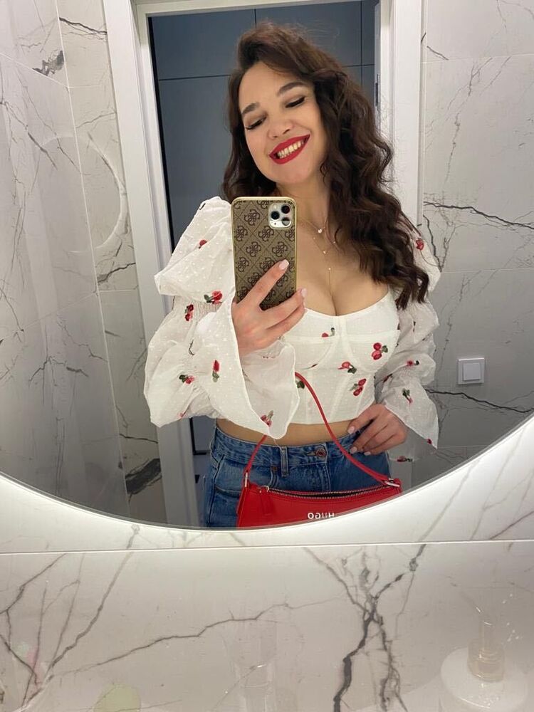  47745362  Ekaterina, 36 ,    