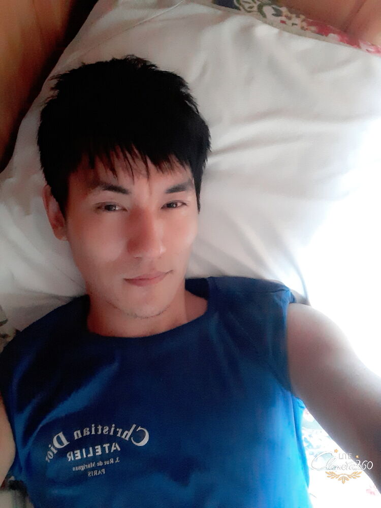  ,   Zhanserik, 32 ,   ,   