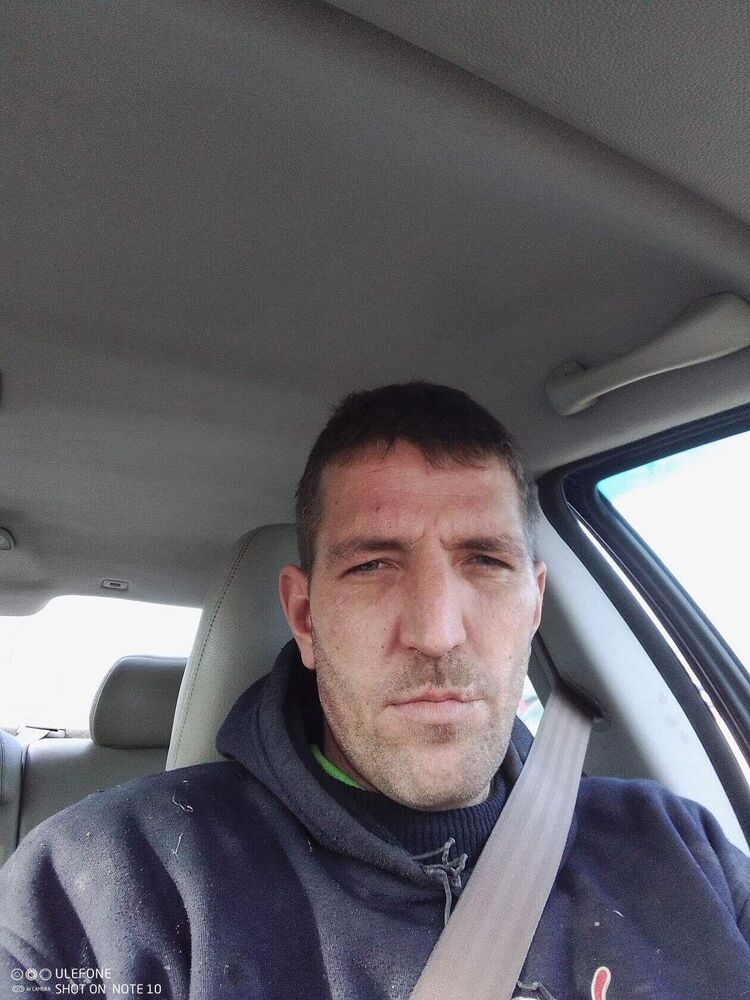  ,   Serghei, 37 ,   ,   