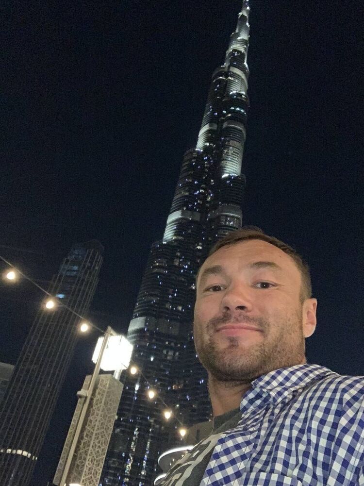  48829442  , 39 ,    