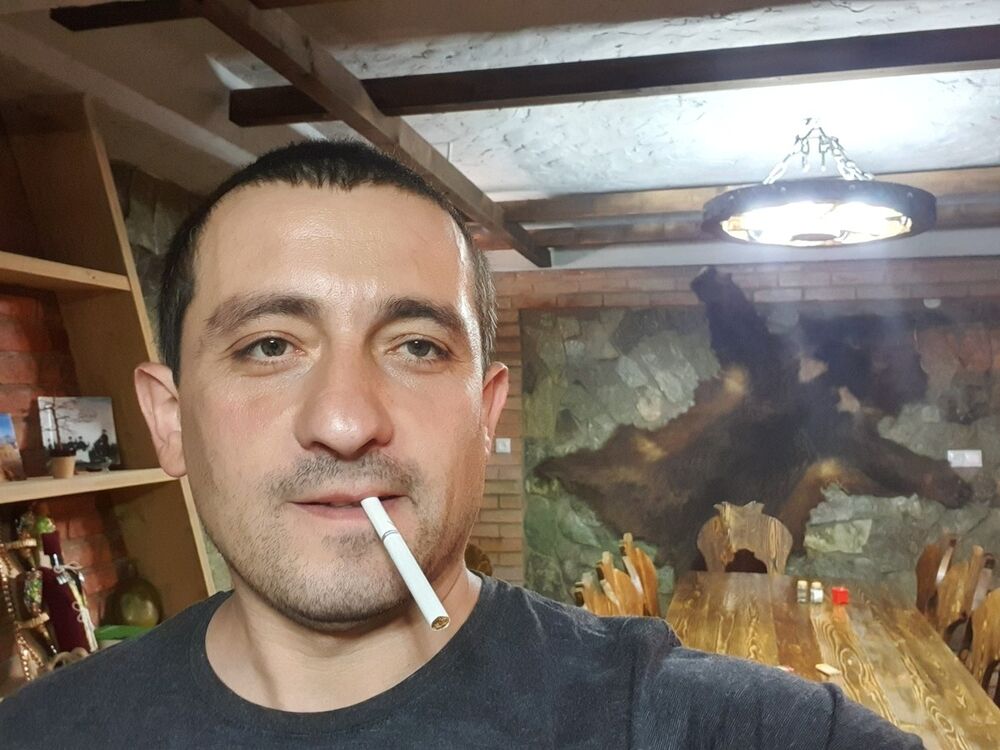  ,   Nodar, 42 ,   ,   , c 