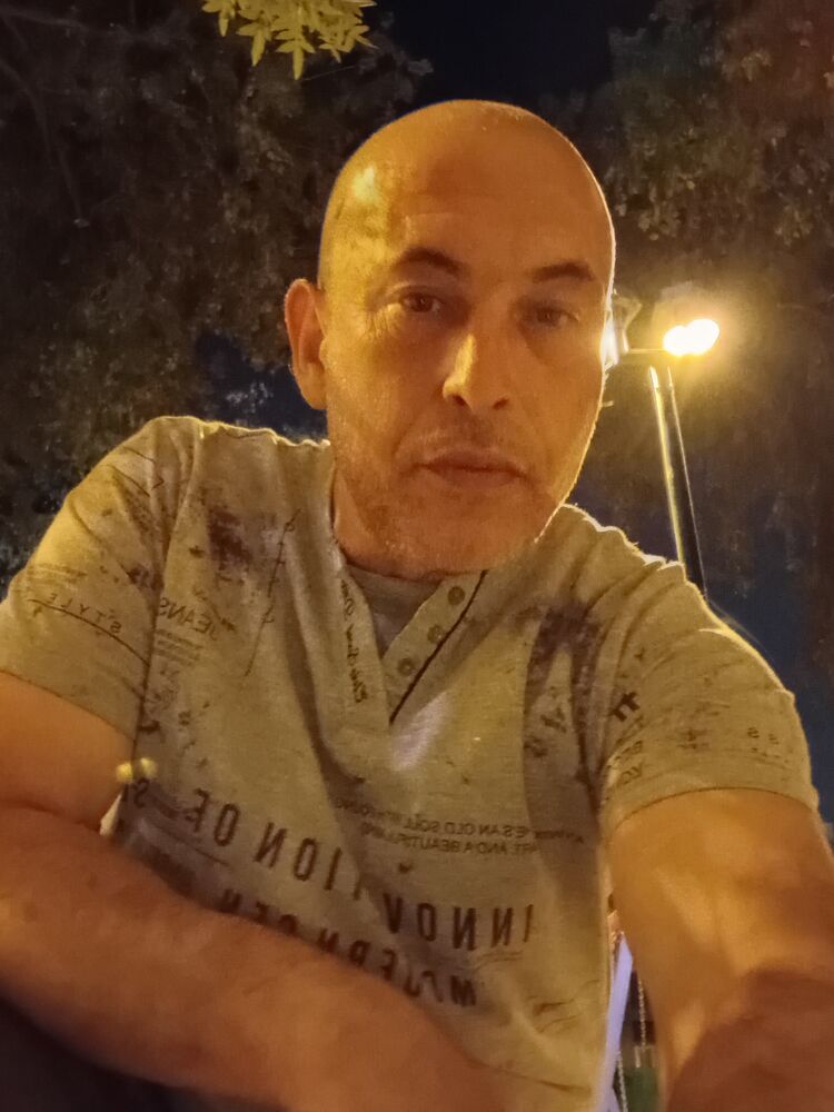  47739772  Alexander, 53 ,    Azor