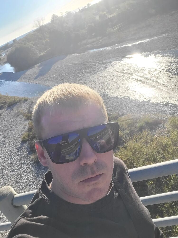  44351032  , 33 ,    