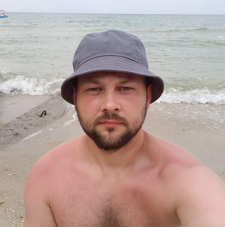  ,   Ivan, 36 ,   ,   , c , 