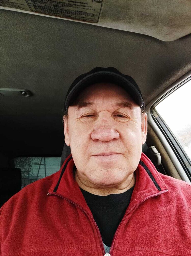  23570312  Ը, 69 ,    