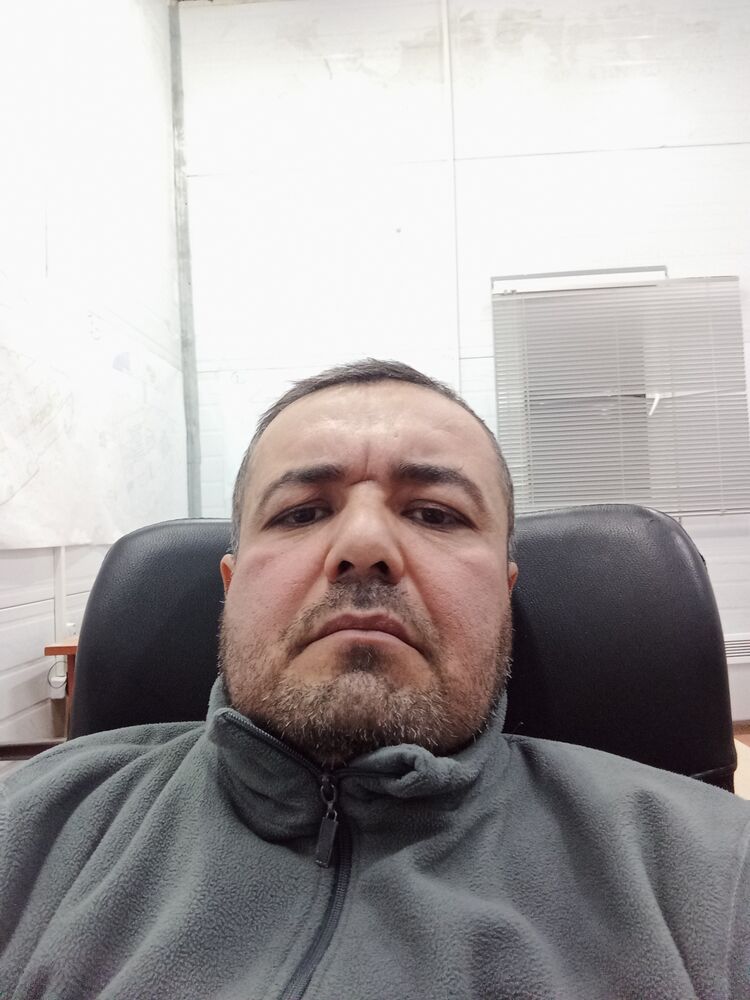  32403522  Ziynat, 43 ,    