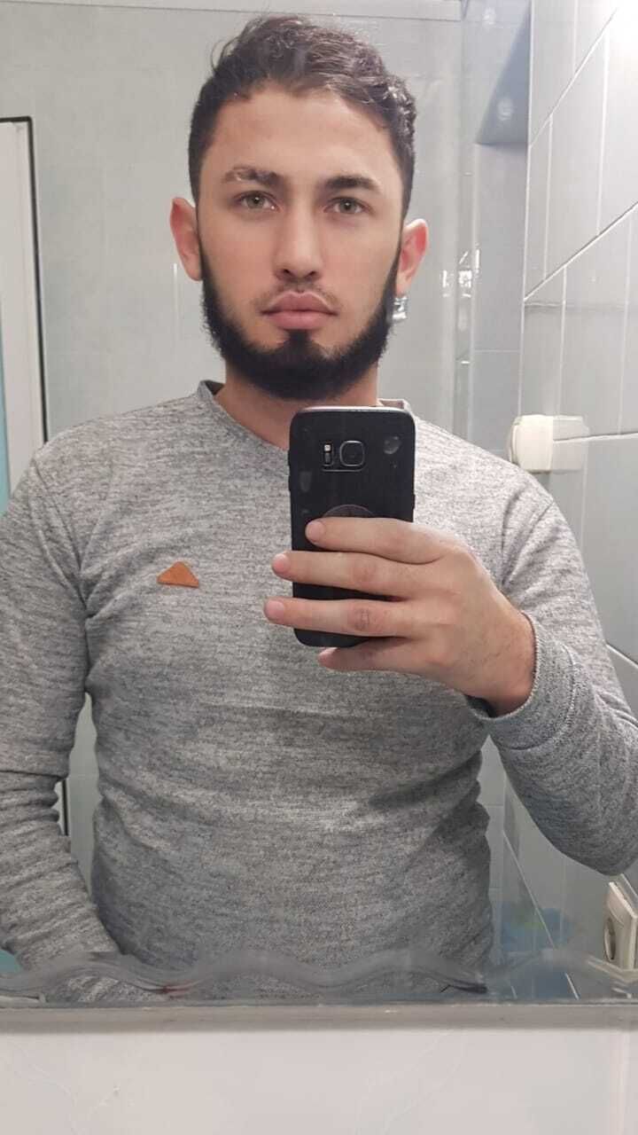  ,   Rasul, 25 ,   ,   