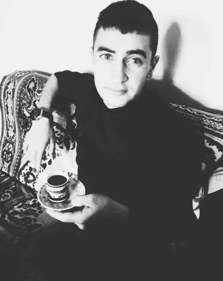  15108852  Alik, 26 ,    
