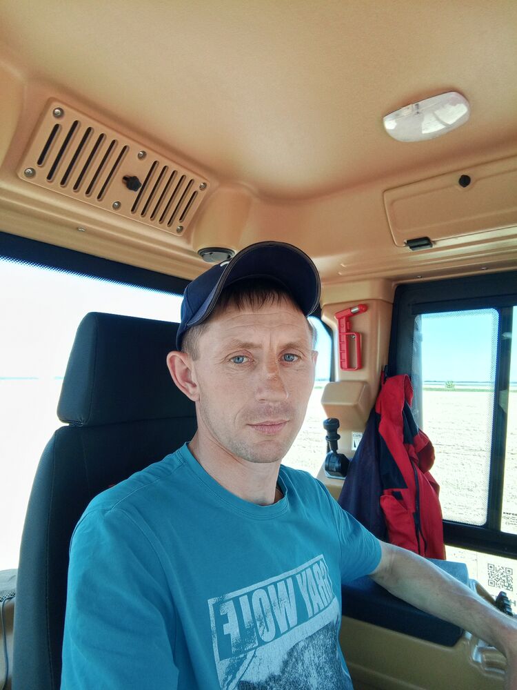  52127862  , 36 ,    
