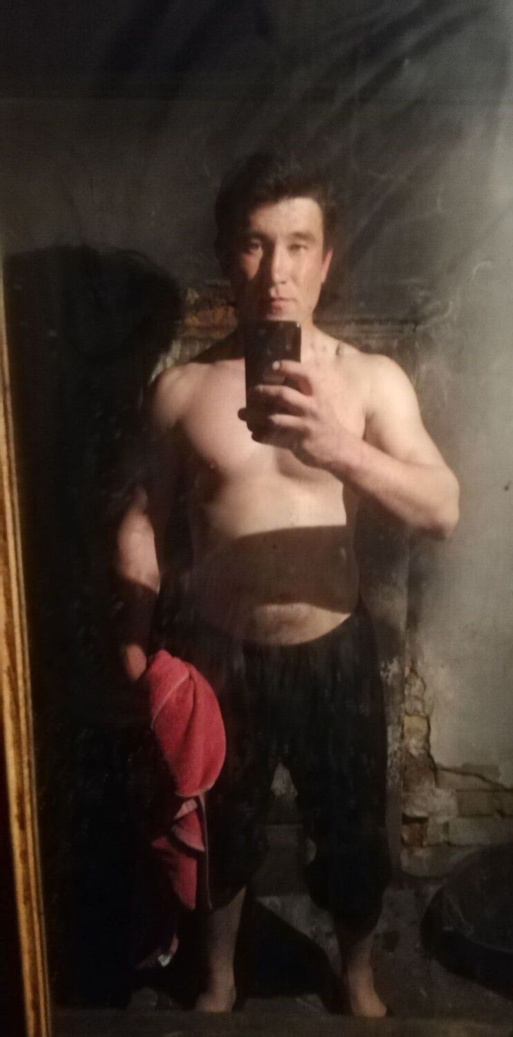  33084372  , 30 ,    