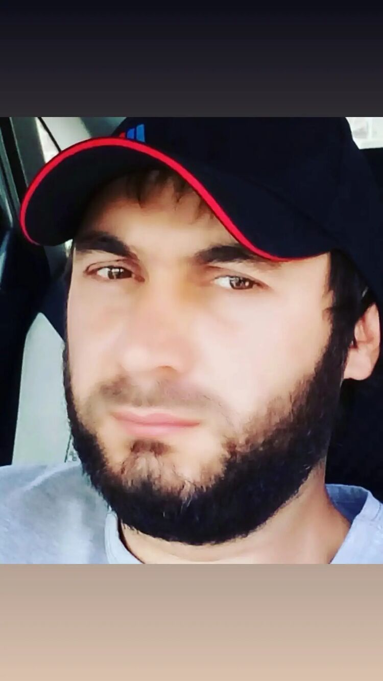  34977382  Islam, 38 ,    