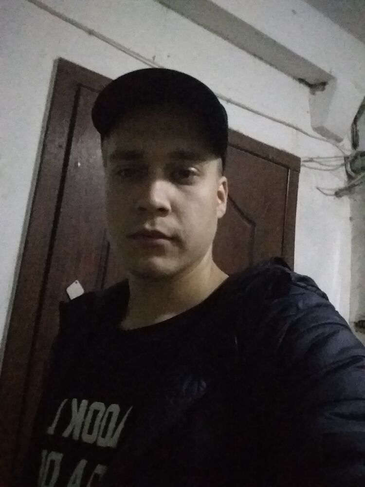  12647012  Dmitriy, 29 ,    