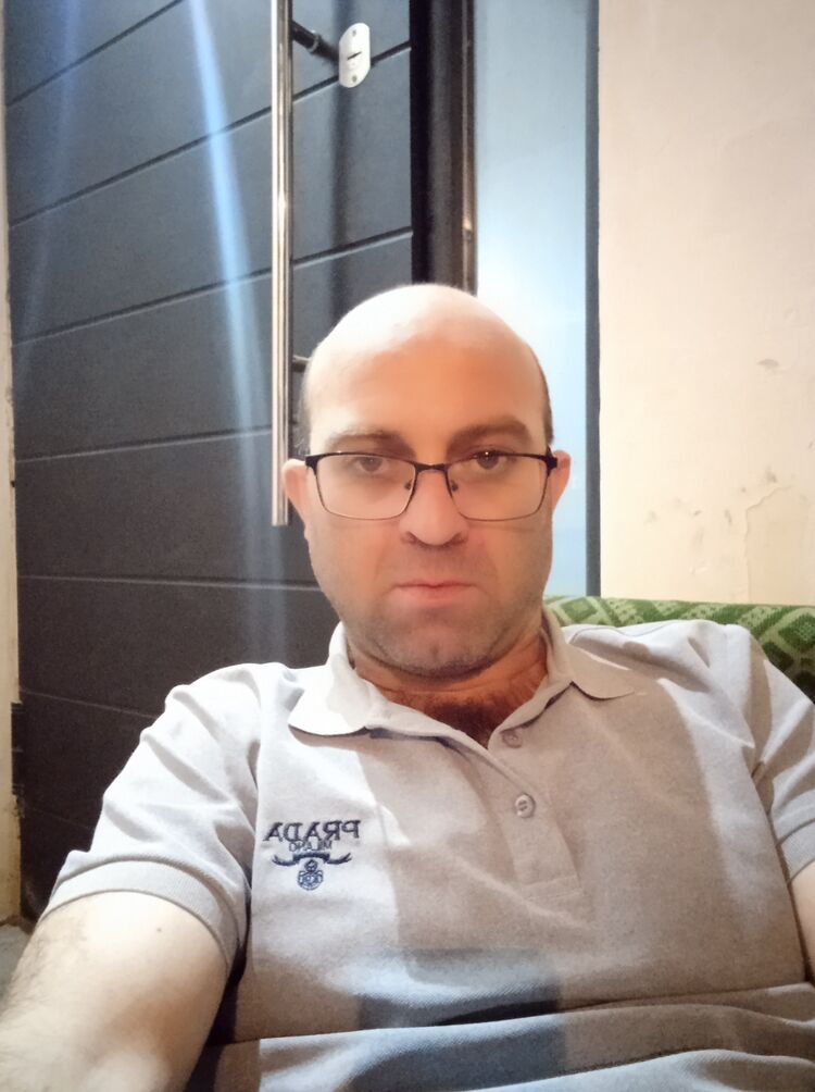  ,   Misha, 36 ,   ,   