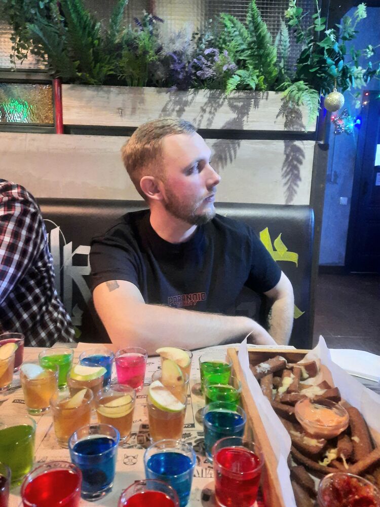  27682412  , 29 ,    -