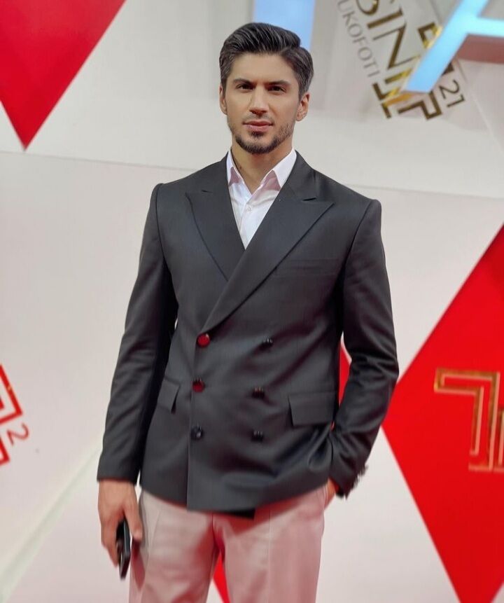  23894832  , 27 ,    -