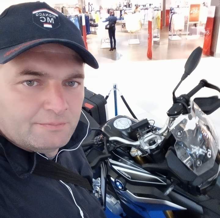  ,   David, 41 ,   ,   
