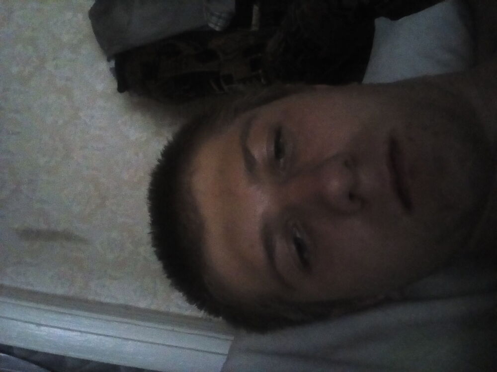   ,   Crying, 28 ,   