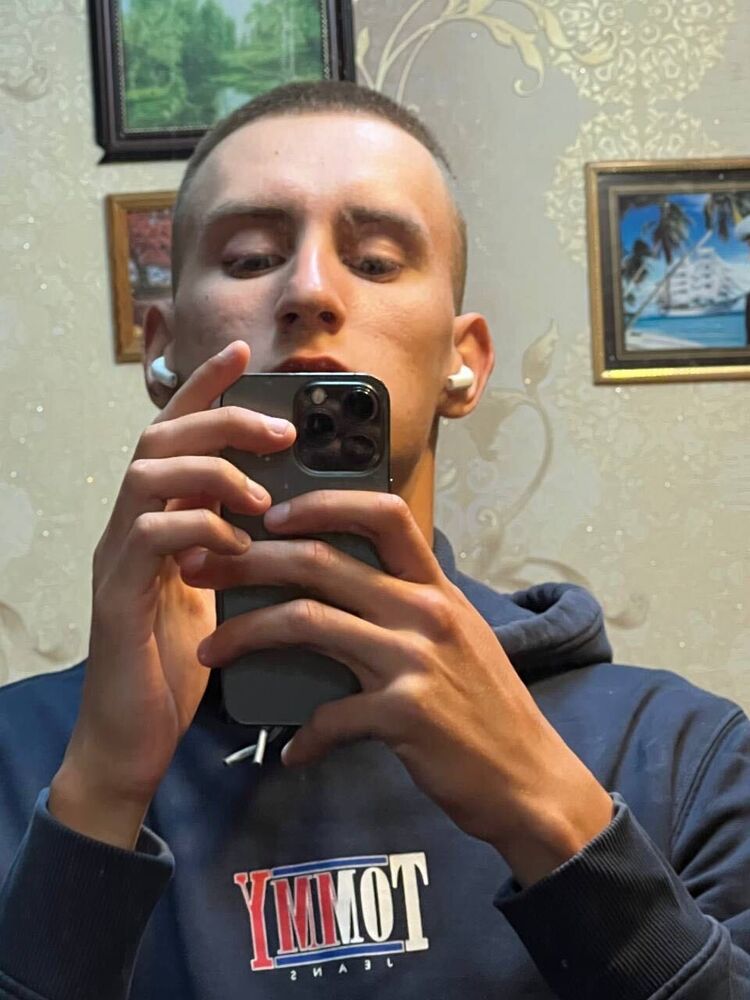  47576472  , 21 ,    
