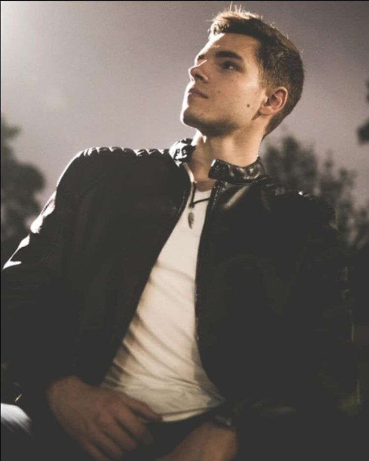  50027822  , 28 ,    Geilenkirchen