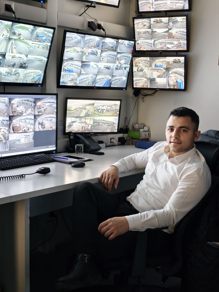  Ortakoy,   Cahit, 30 ,   ,   