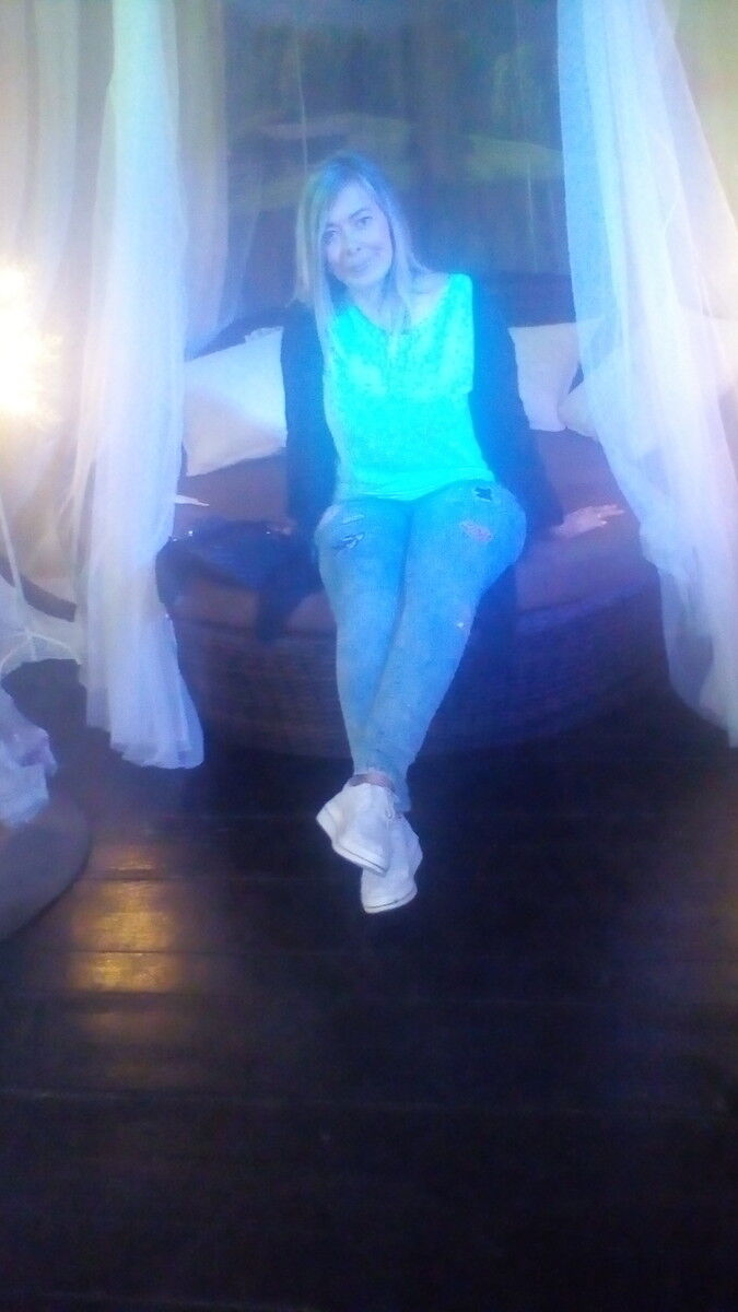  ,   Elena, 49 ,   ,   , c 
