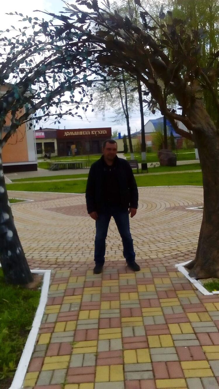 28835962  , 40 ,    