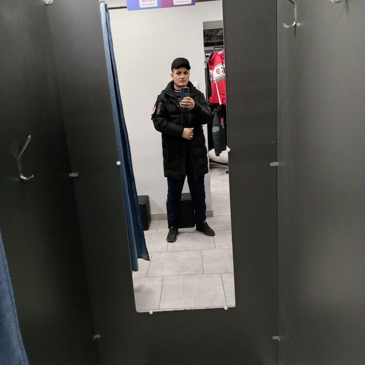  46575982  , 39 ,    