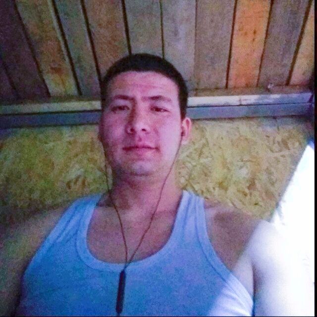  32325362  Arif, 29 ,    
