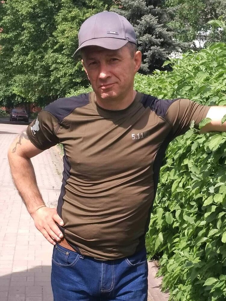  19070152  , 53 ,    