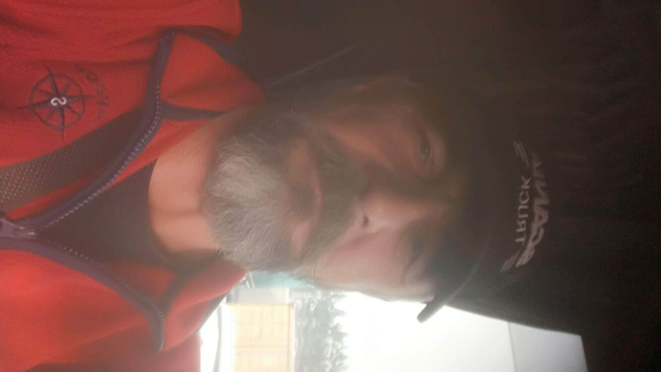  54121962  Egor, 63 ,    