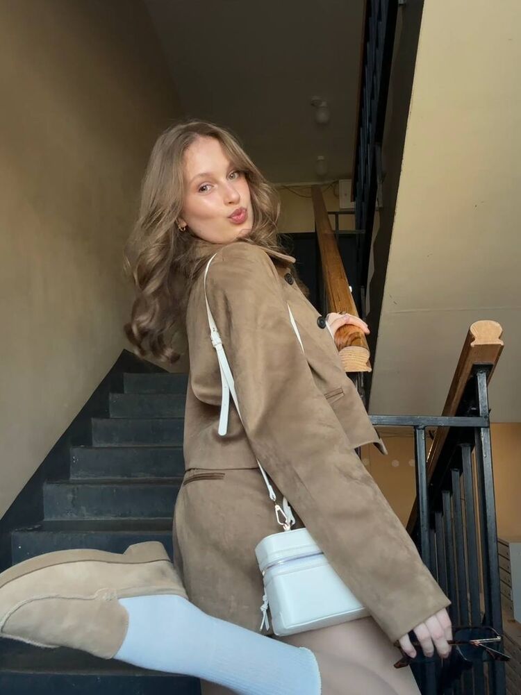 ���� 54872702 ������� ������, 28 ���, ���� ���������� � �����-����������