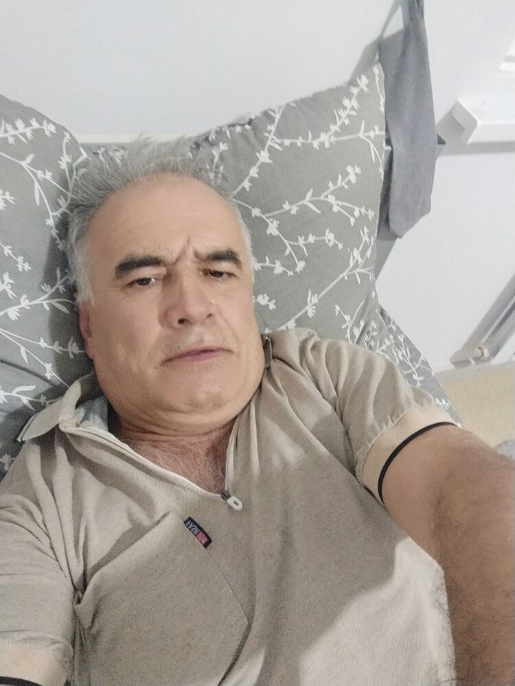  43569372  Nigmatik, 56 ,    