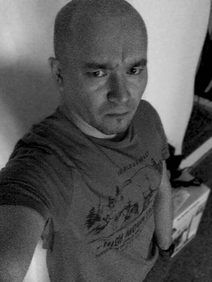  47572582  , 42 ,     
