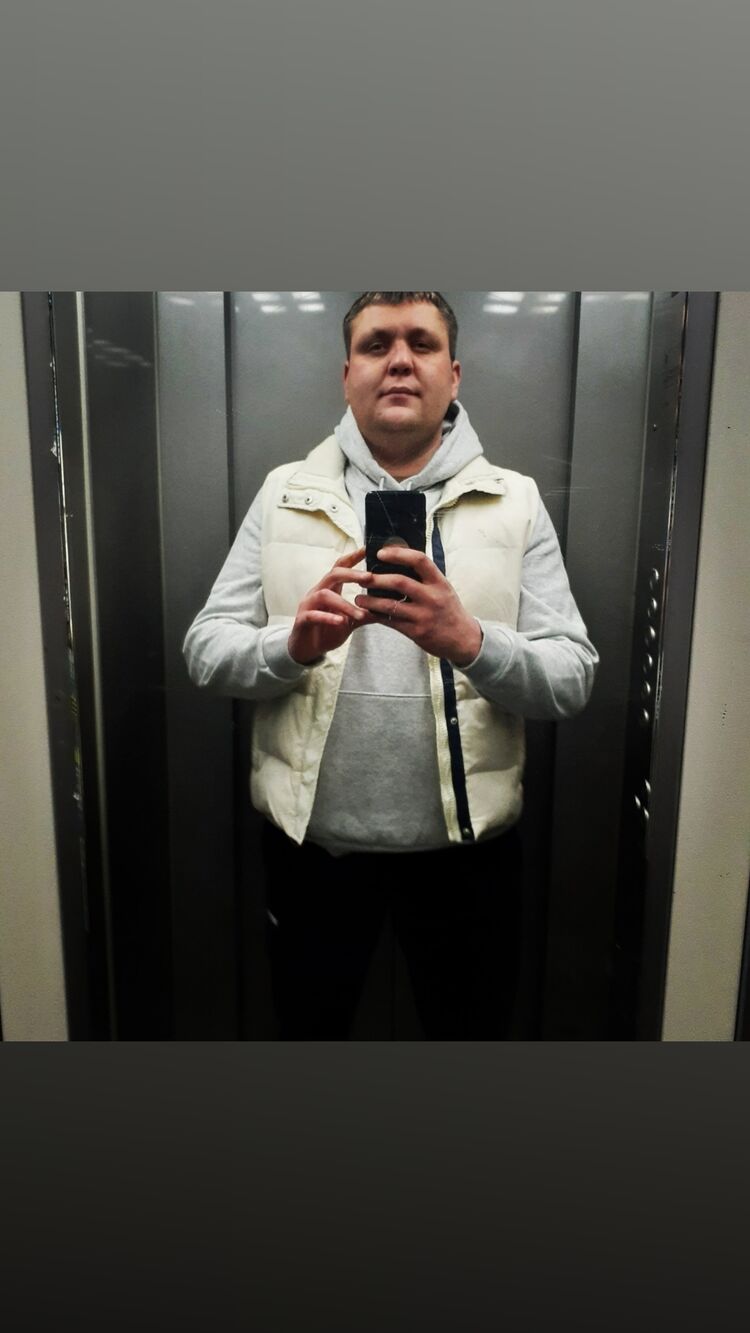  25730252  , 35 ,    