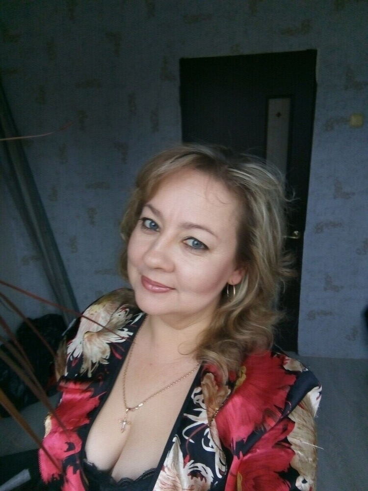  --,   , 52 ,  