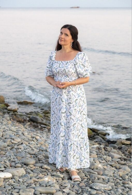  49391672  Ksenia, 46 ,    