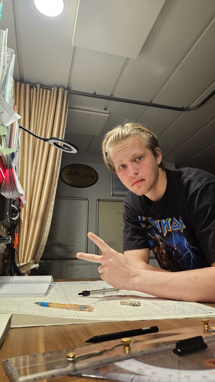 ���������� ������-��-����, ���� ����� ���, 22 ����, ������������ ��� ����� � ���������, c�������� ���������