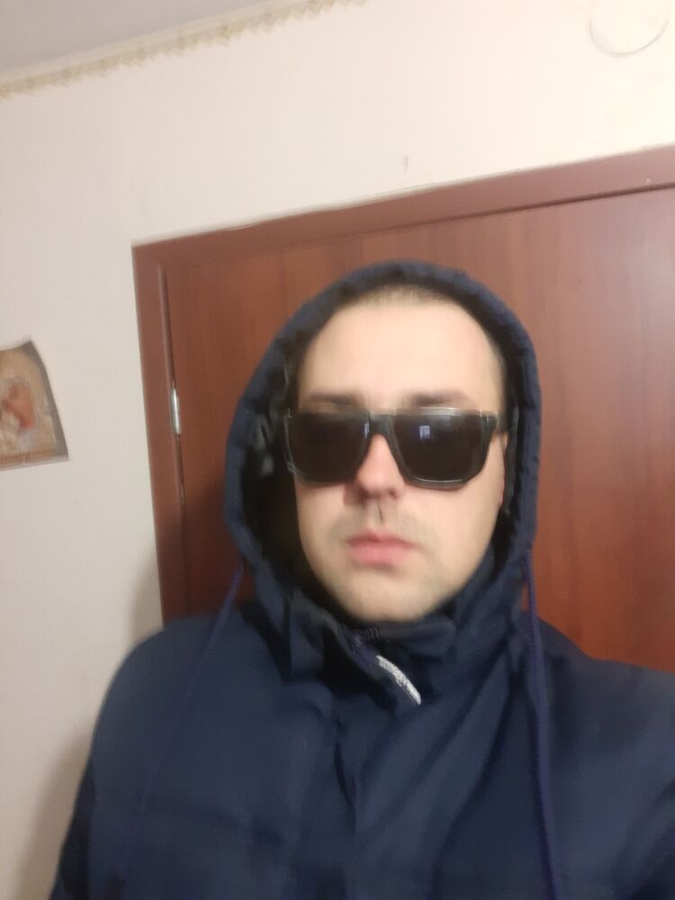  ,   Igor, 33 ,   ,   , c 