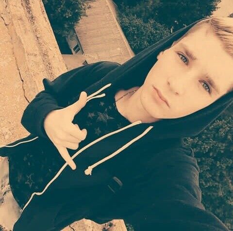  ,   Miska, 23 ,   ,   , c 